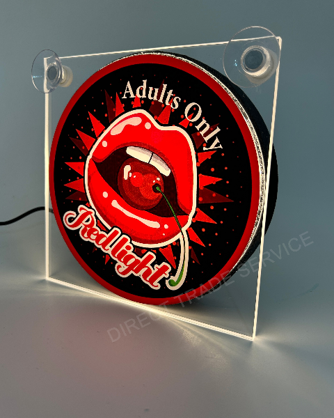 Lightbox Red lips